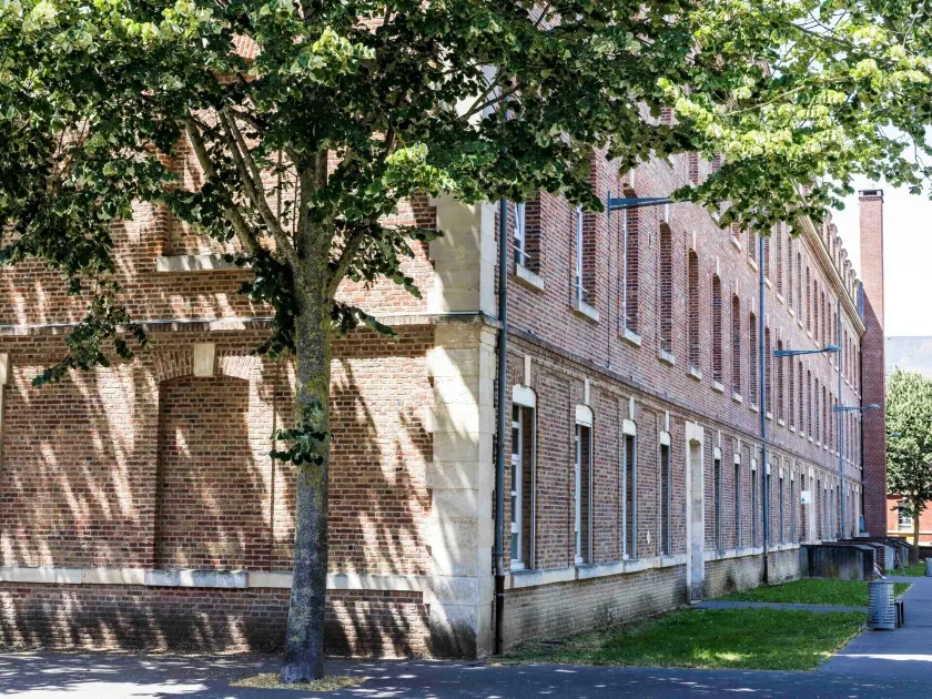 Auberge de Jeunesse HI Amiens - Image 1