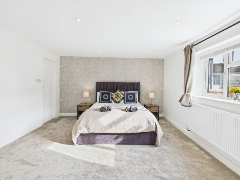 Jays modern guest house - Image 1