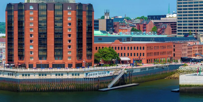 Saint John Harbourfront Hotel - Image 1