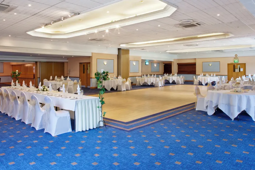Holiday Inn Newport by IHG - Image 1