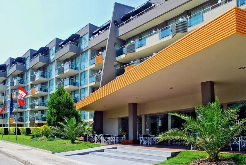 Hotel Excelsior - All Inclusive - Image 1