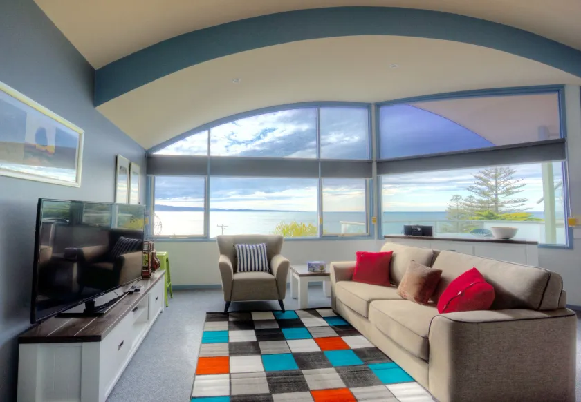 Pierview Apartments - Image 1