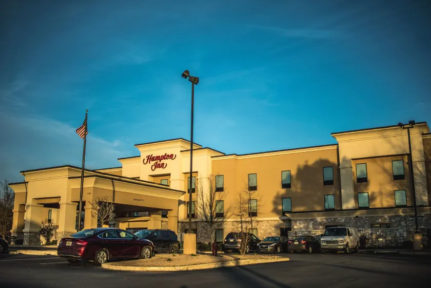 Hampton Inn Monticello - Image 1