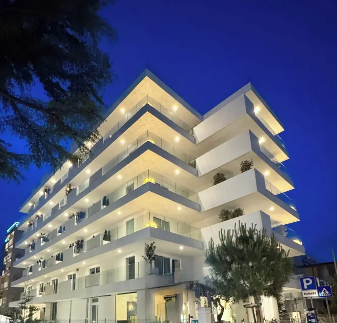 Schiavon Beach Palace - Image 1