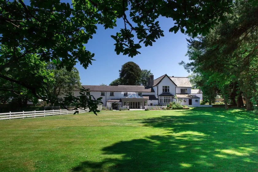 Llechwen Hall - Image 1