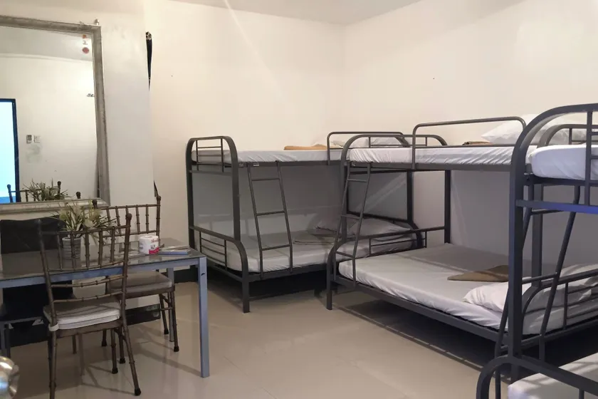 Hotel Villarte Fort Pampanga - Image 1