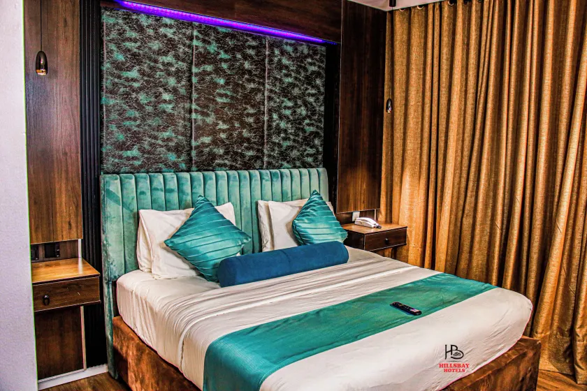 Hillsbay Hotel - Image 1
