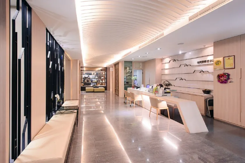Kiwi Express Hotel - Kaohsiung Station - Lobby