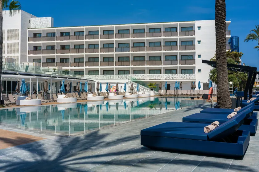 Hotel Vibra Mare Nostrum - Image 1