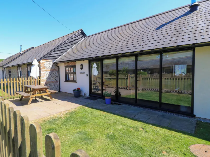 New Barn - Image 1