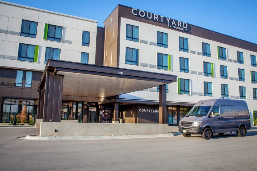 Courtyard by Marriott Omaha East/Council Bluffs, IA - Image 1