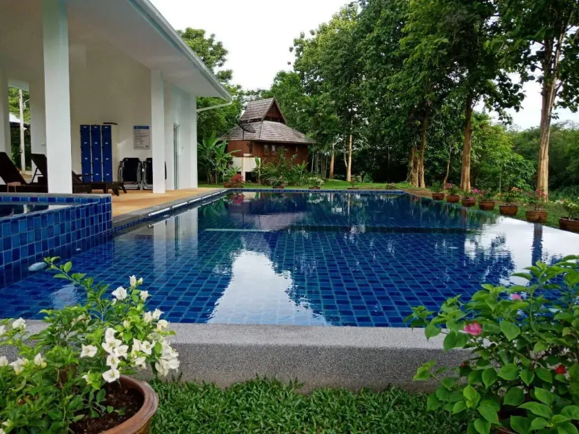 Fueng Fah Riverside Gardens Resort - Image 1