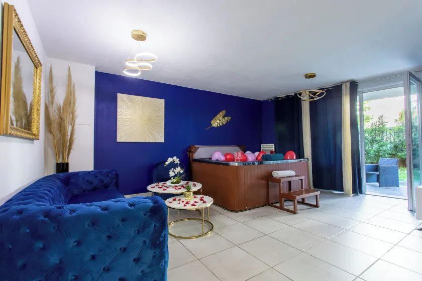 Suite jacuzzi - Image 1