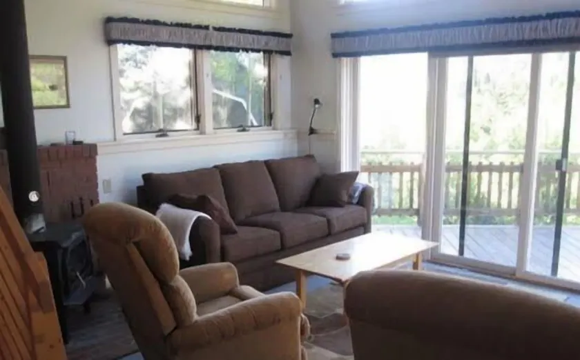 Mountain High 2 Bedroom Holiday Home By Pinon Vacation Rentals - Image 1