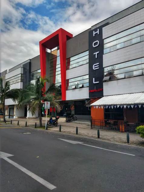 Hotel Merlott 70 - Image 1