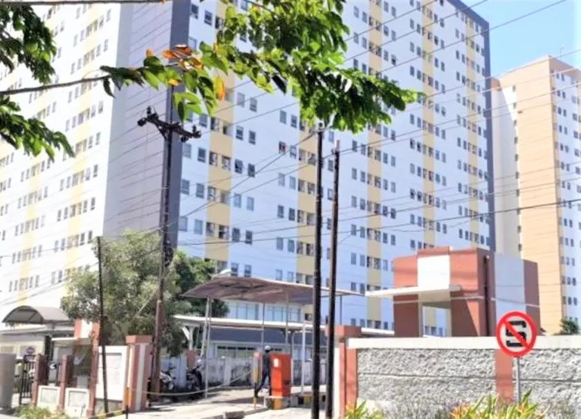 Puncak Permai Surabaya Apartemen unit 1733 - Image 1