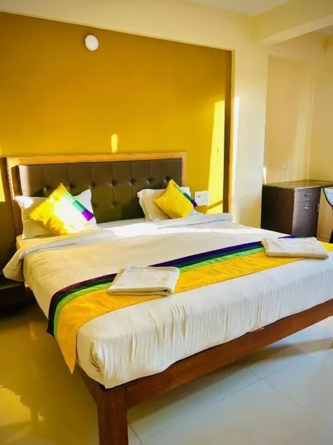Morjim Pride Hotel with Swimming Pool near Morjim Beach - Image 1