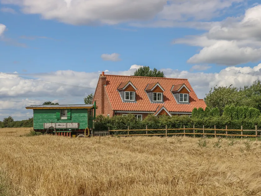 Wayside Cottage - Image 1