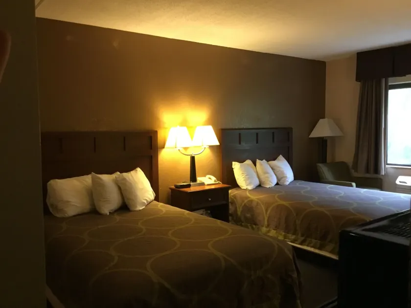 Super 8 by Wyndham Manchester Airport - Image 1