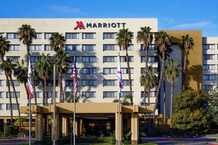 Long Beach Marriott - Image 1