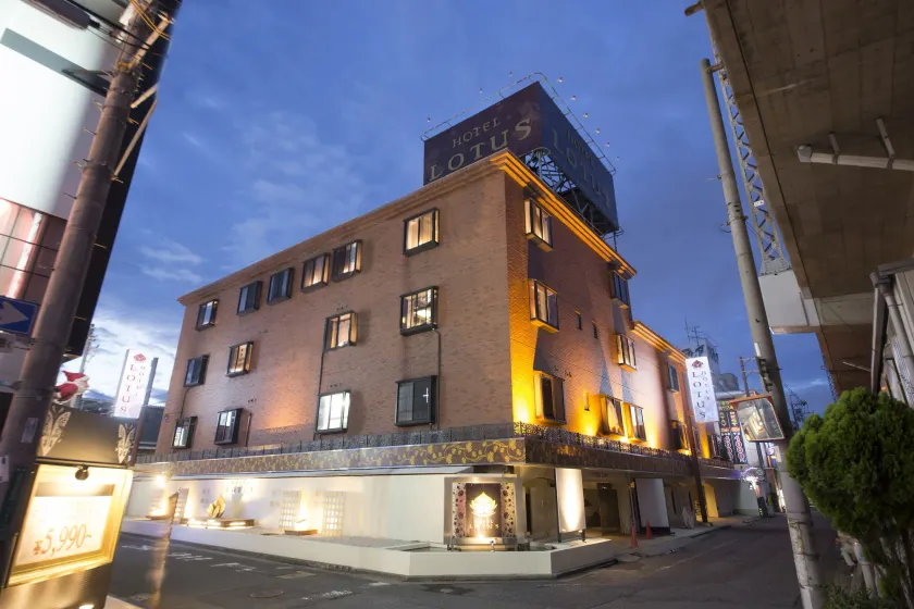 Hotel Lotus Sakai (Adult Only) - Image 1