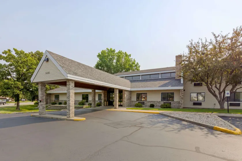 Quality Inn Oshkosh Aviation Park - Image 1