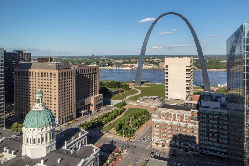 Hyatt Regency Saint Louis at The Arch - Image 1