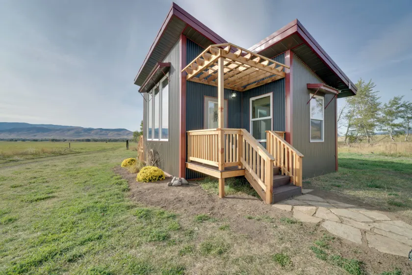 NY! Poplar Grove Ranch Cottage langs Barney Creek - Image 1