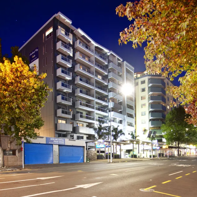 VR Auckland City - Image 1