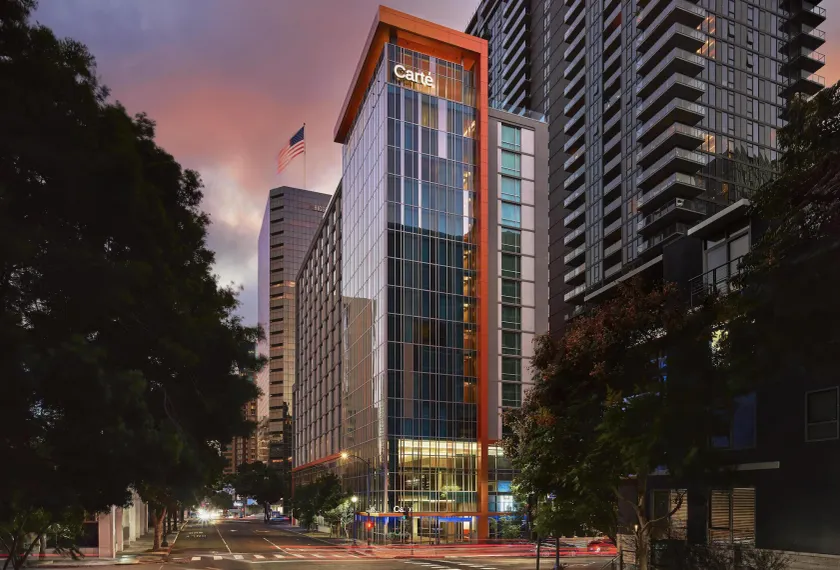 Carte Hotel San Diego Downtown, Curio Collection by Hilton - Image 1