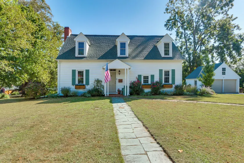 Walkable Location: Historic Home in Charles Town! - Image 1