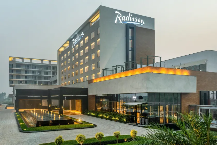Radisson Hotel Phagwara - Image 1