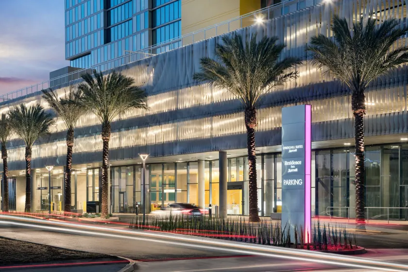 Residence Inn by Marriott San Diego Downtown/Bayfront - Image 1