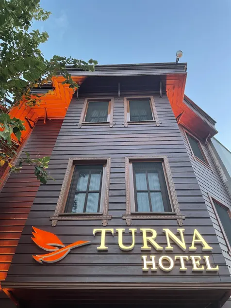 Turna Hotel - Image 1