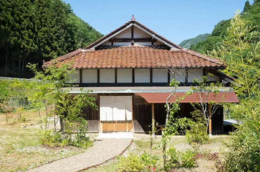 Hinui Hitohi Yasudatei - Image 1