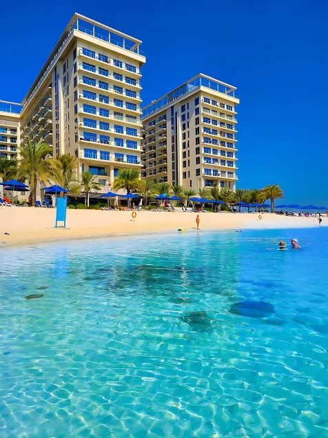 UAEVACAY - Image 1