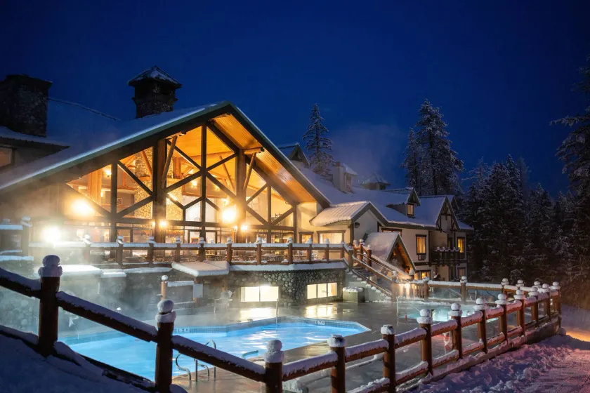 Lizard Creek Lodge - Image 1