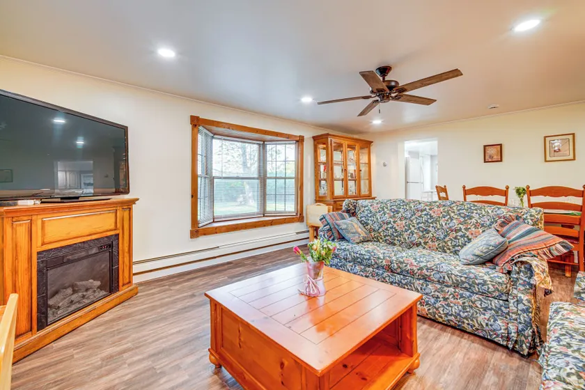 Pet-friendly Little Egg Harbor Home w/ Fenced Yard - Image 1