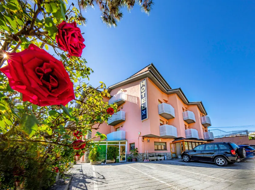 Hotel Restaurante La Glorieta - Image 1