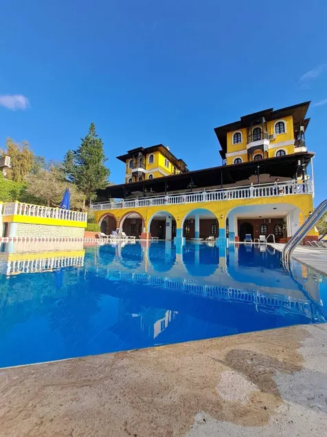Altinsaray Hotel - Image 1