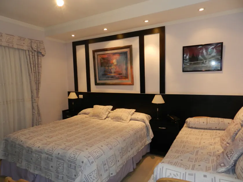 Hotel A&B Internacional - Image 1