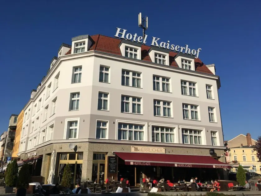 Hotel Kaiserhof - Image 1