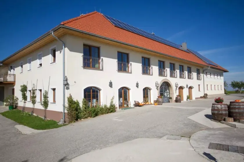 Hochhubergut - Image 1