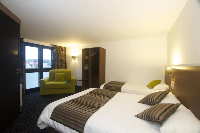 Brit Hôtel Le Kerotel Lorient - Image 1