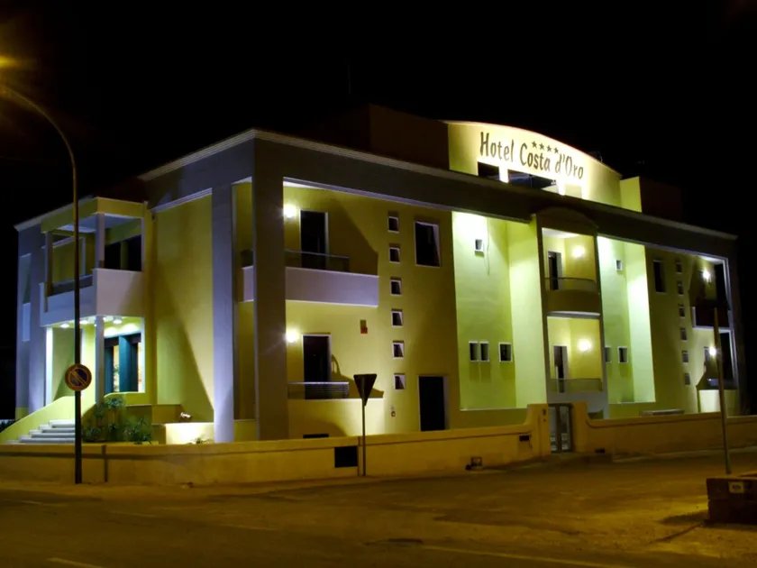 Hotel Costa d'Oro - Image 1