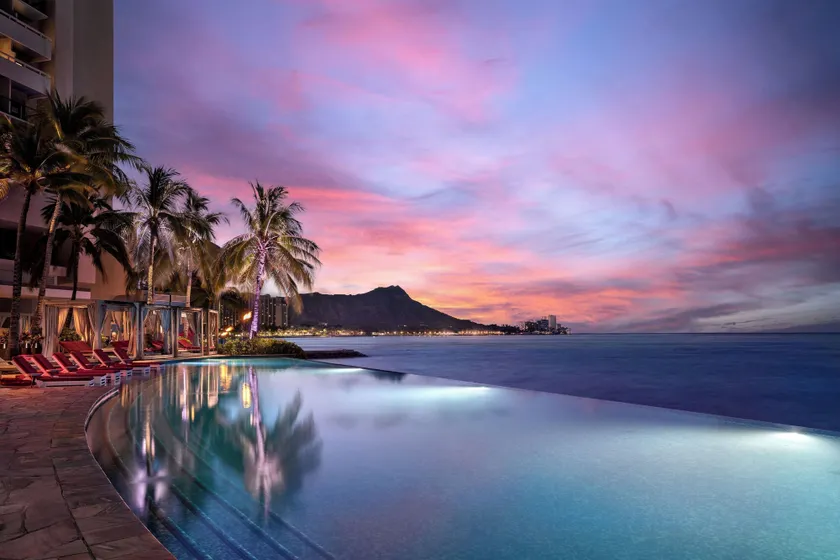 Sheraton Waikiki Beach Resort - Image 1