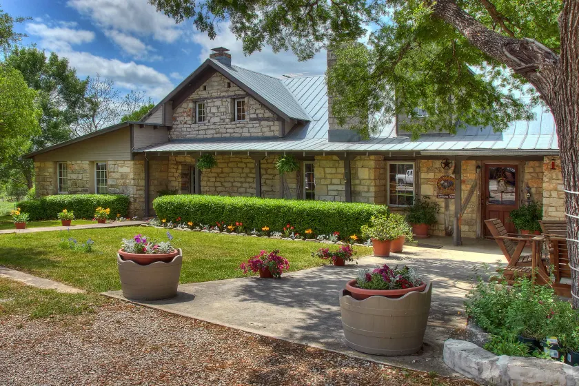 Kuebler Waldrip Haus B&B - Image 1