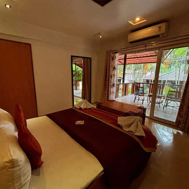 Anandvan Holiday Homes, Wai - Chambre