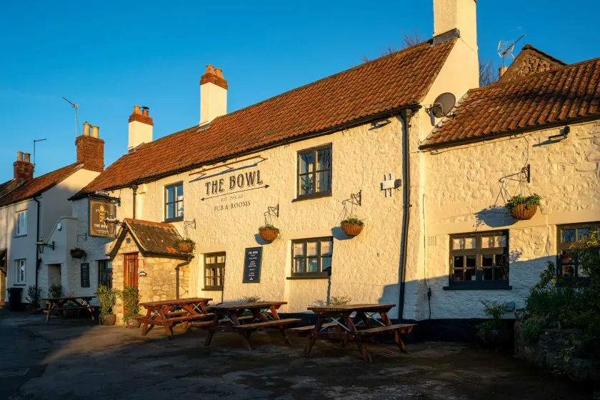 Bowl Inn - Image 1