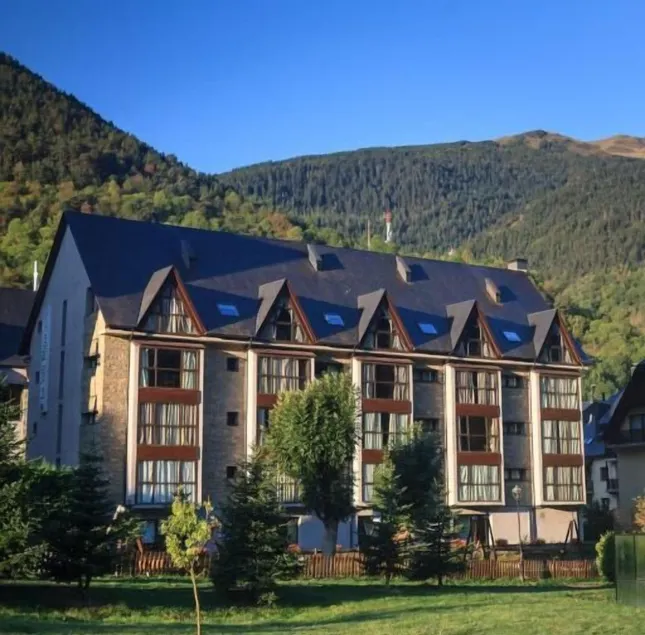 Aparthotel La Vall Blanca - Image 1